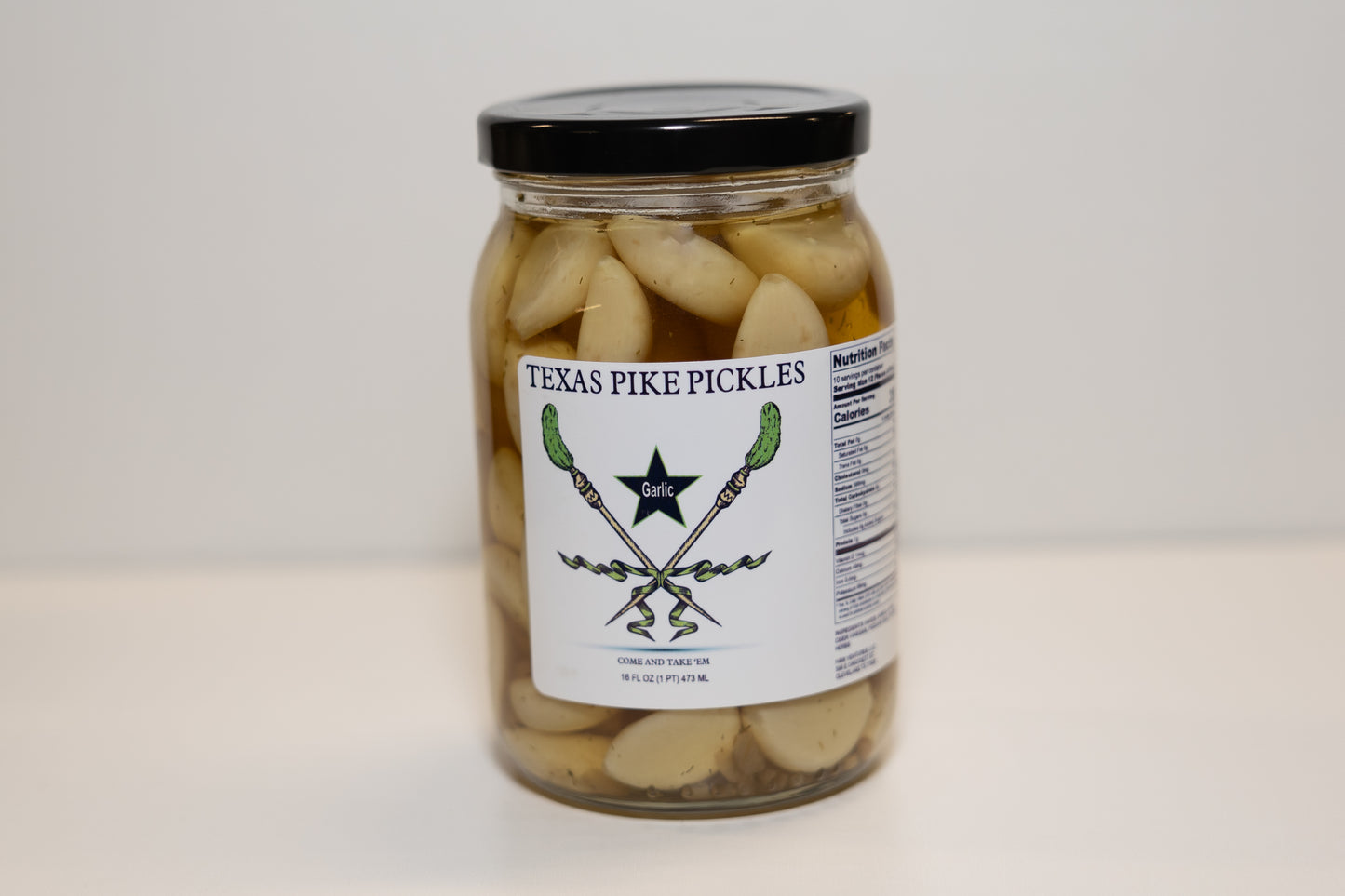 Regular Pickled garlic - 16 oz