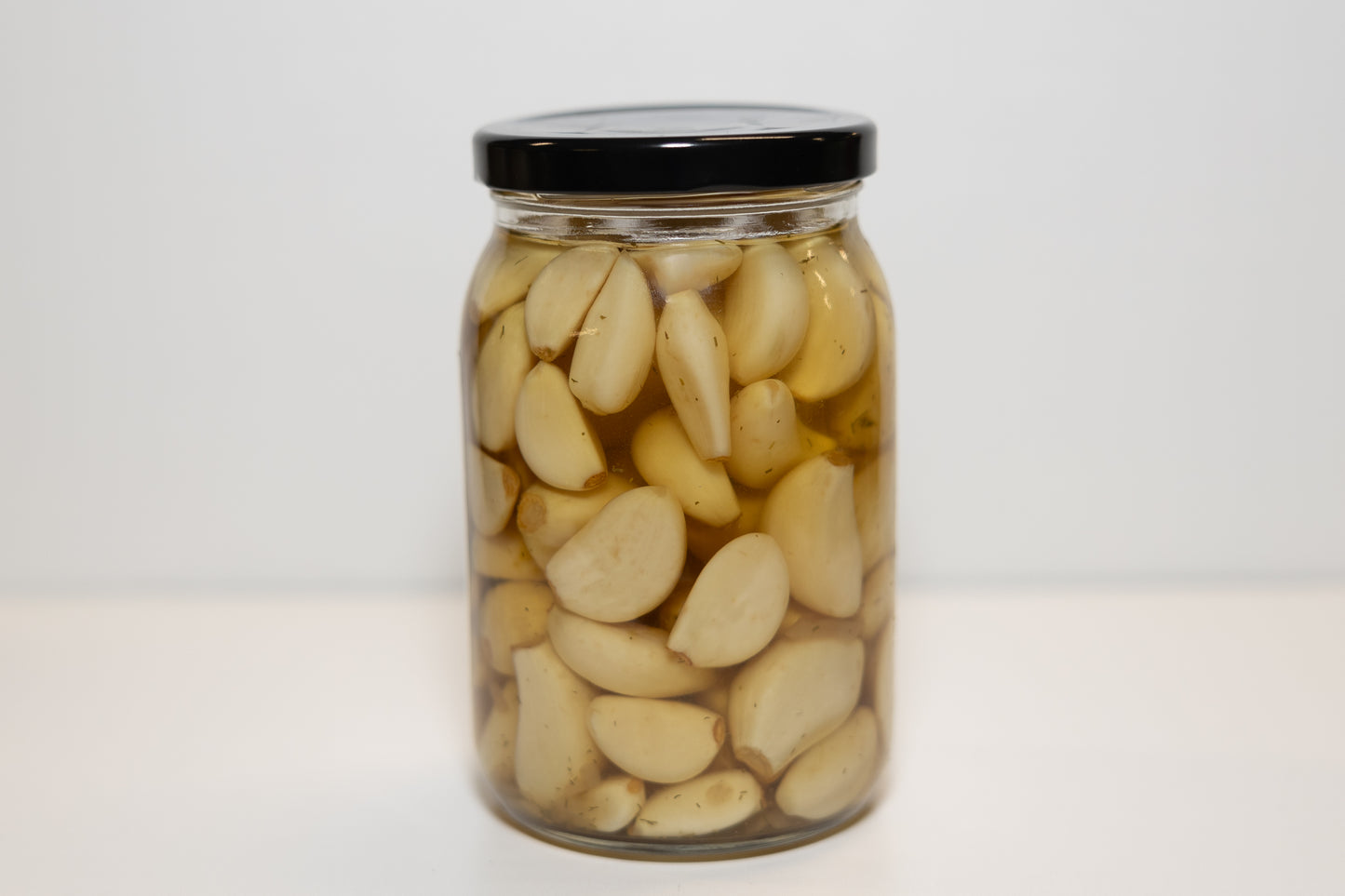 Regular Pickled garlic - 16 oz