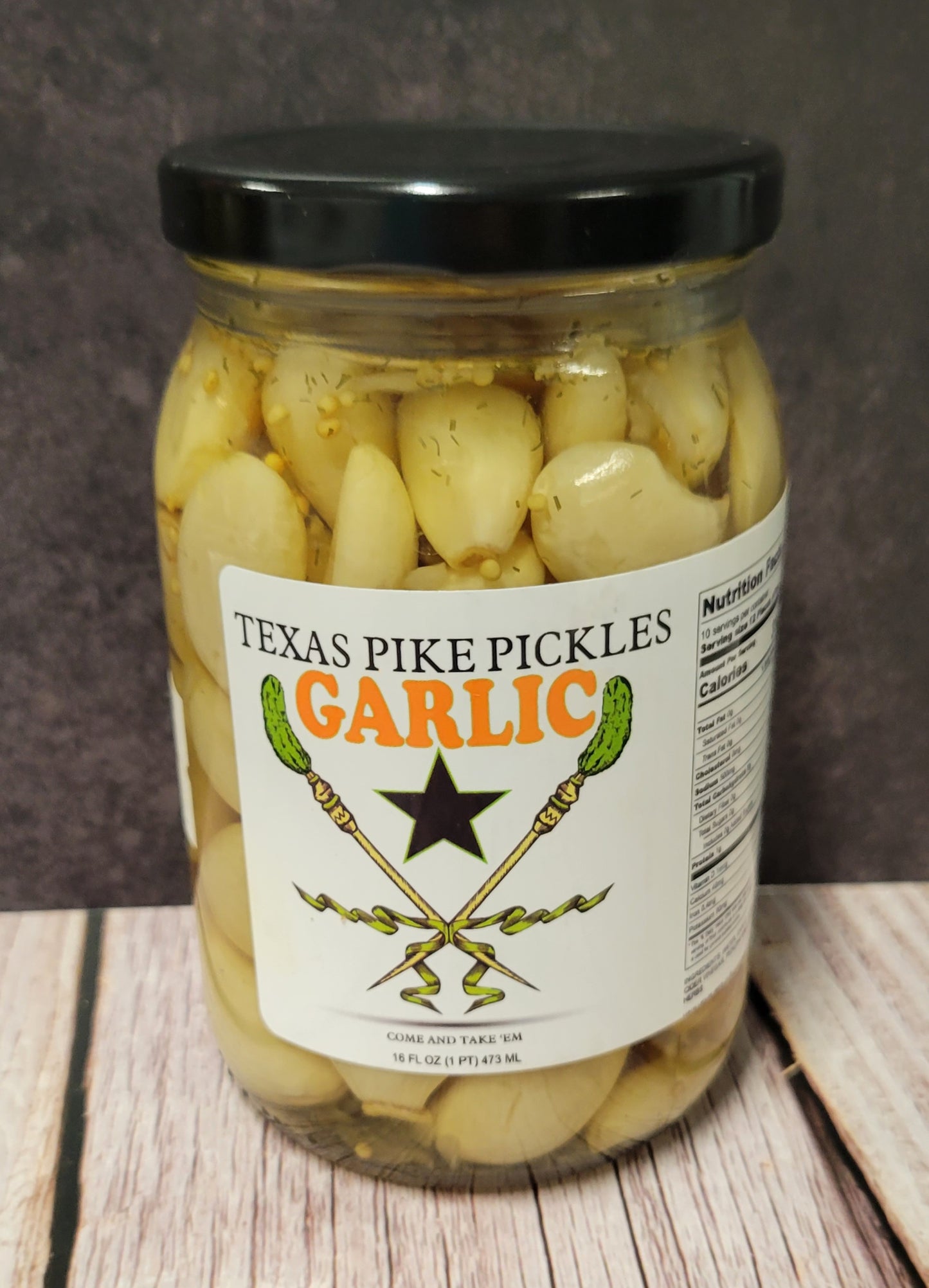 Regular Pickled garlic - 16 oz