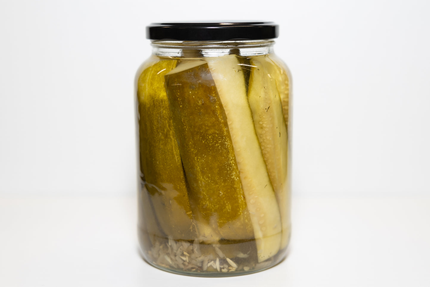 Medium Heat Dill Pickle Spears - 32 oz